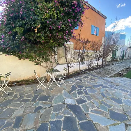 Hostl - Beds & - The Paphos, Old Town