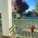 Hostl - Beds & - The Paphos, Old Town
