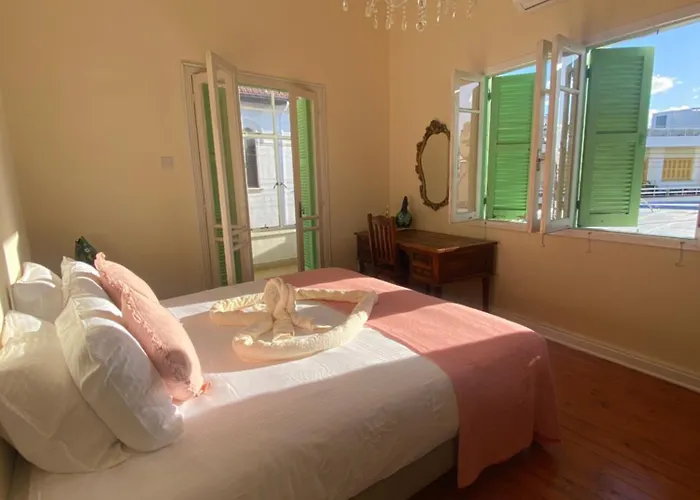 Auberge de jeunesse Hostl - Beds & - The Paphos, Old Town Paphos