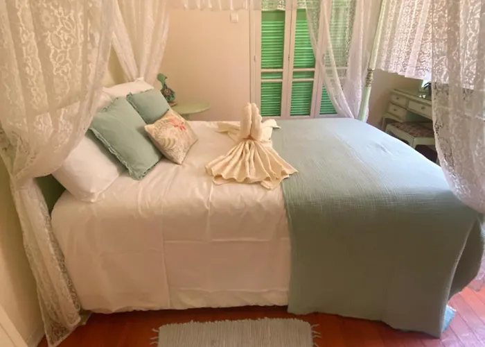 Hostal Hostl - Beds & - The Paphos, Old Town Paphos