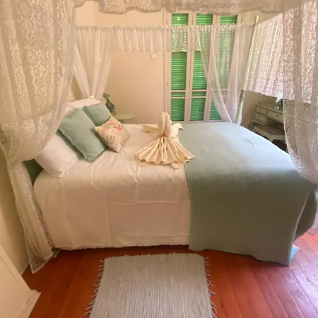 Hostal Hostl - Beds & - The Paphos, Old Town Paphos