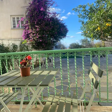Hostl - Beds & - The Paphos, Old Town * Paphos