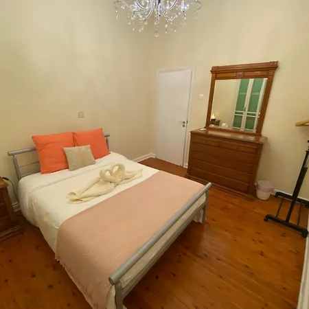 Hostel Hostl - Beds & - The Paphos, Old Town