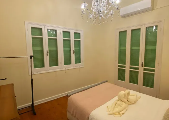 Hostl - Beds & - The Paphos, Old Town * Paphos